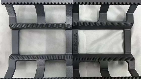 Khả năng dẫn nhiệt Đen 160 W / M K Silicon Carbide Pipe cho pin mặt trời