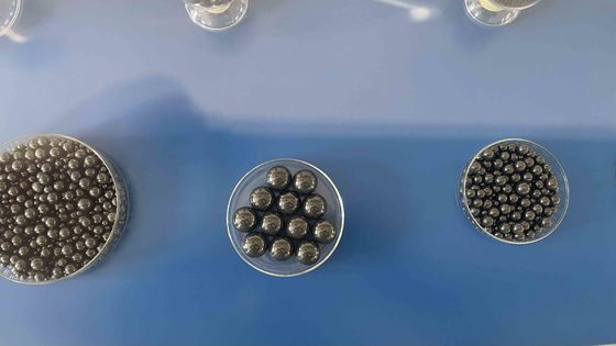 Đen / Xám SI3N4 Ceramic Ball vật liệu bền cho công nghiệp